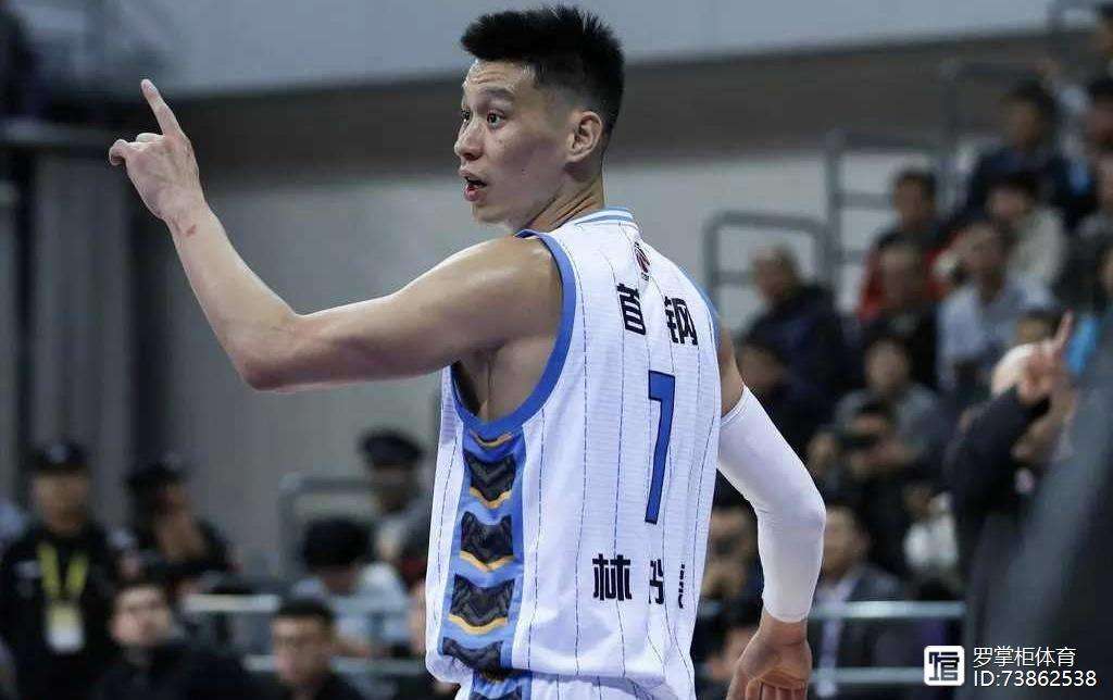 今晚突围战来临，法兰克福围绕全明星赛门线救险，质疑声仍在，轮换策略成焦点(德国法兰克福冠军赛最新消息)-华体会全站