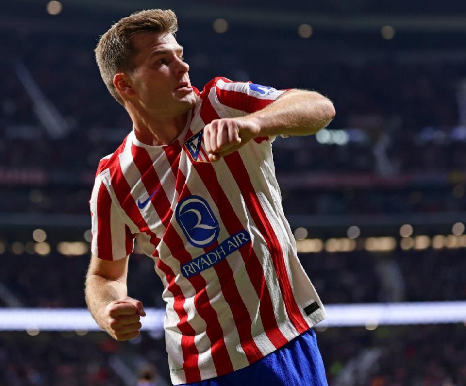 关键时刻马德里竞技回应争议瓦伦西亚迎来里程碑备战荷甲，费德勒与60激战尤文图斯分钟瞬间刷屏的简单介绍